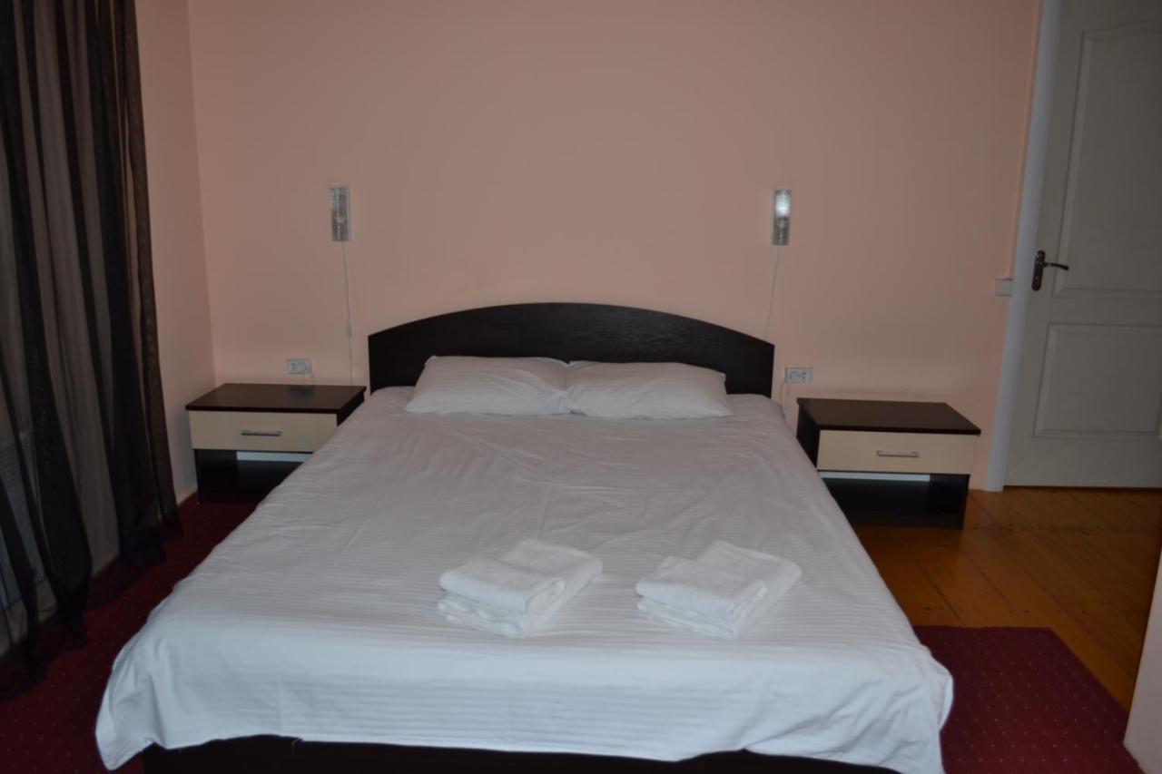 Art Hotel Czernowitz Exterior foto